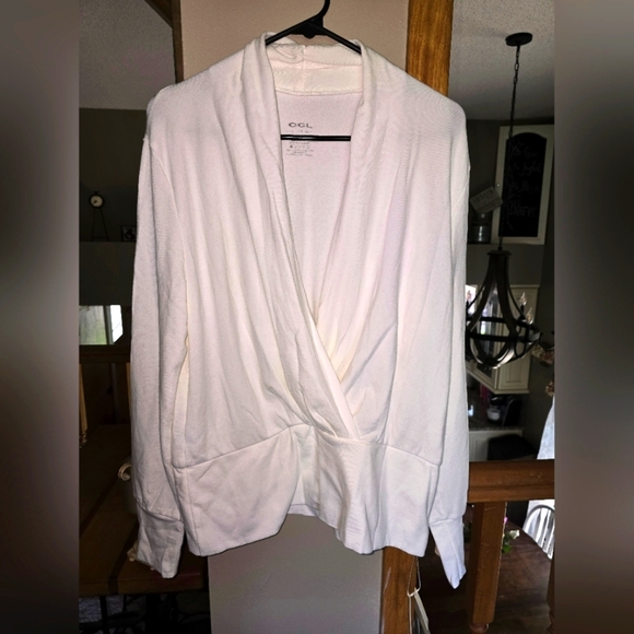White OGLmove Wrap Cardigan - Picture 1 of 4